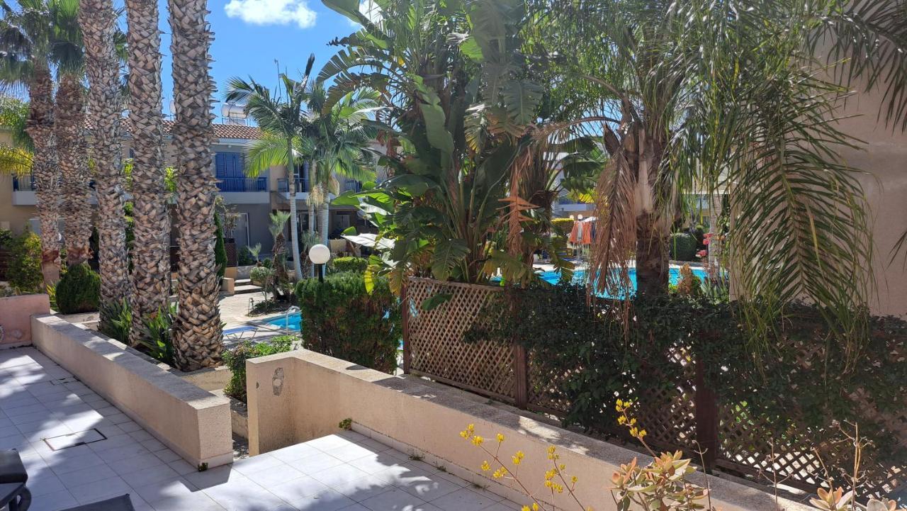 Zom Holiday Apartment Pafos Dış mekan fotoğraf