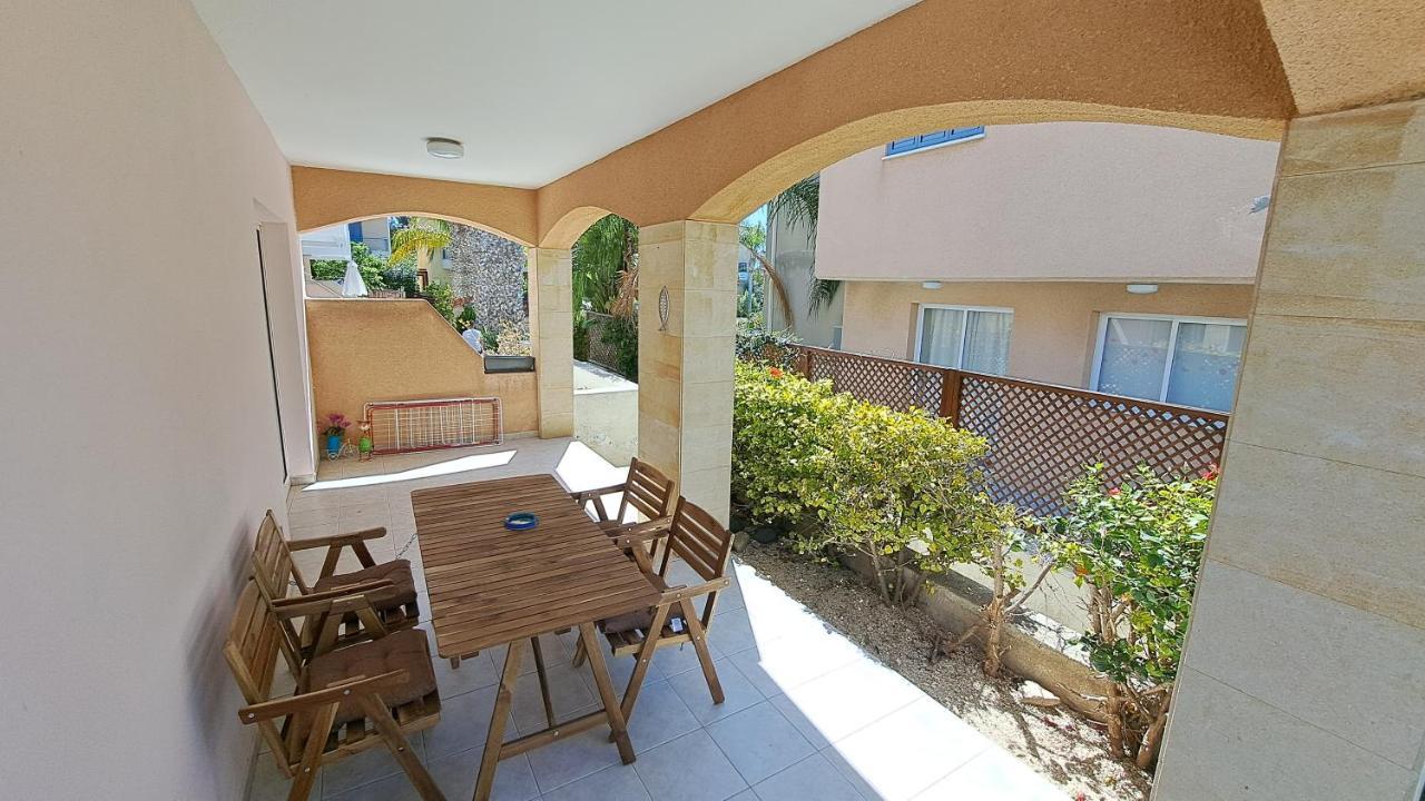 Zom Holiday Apartment Pafos Dış mekan fotoğraf